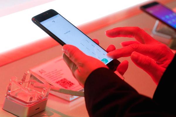 外媒：中国智能手机厂商崛起 目标直指全球主导地位