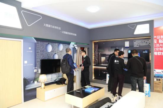 AWE2017：深智云数据应用新产品全面曝光