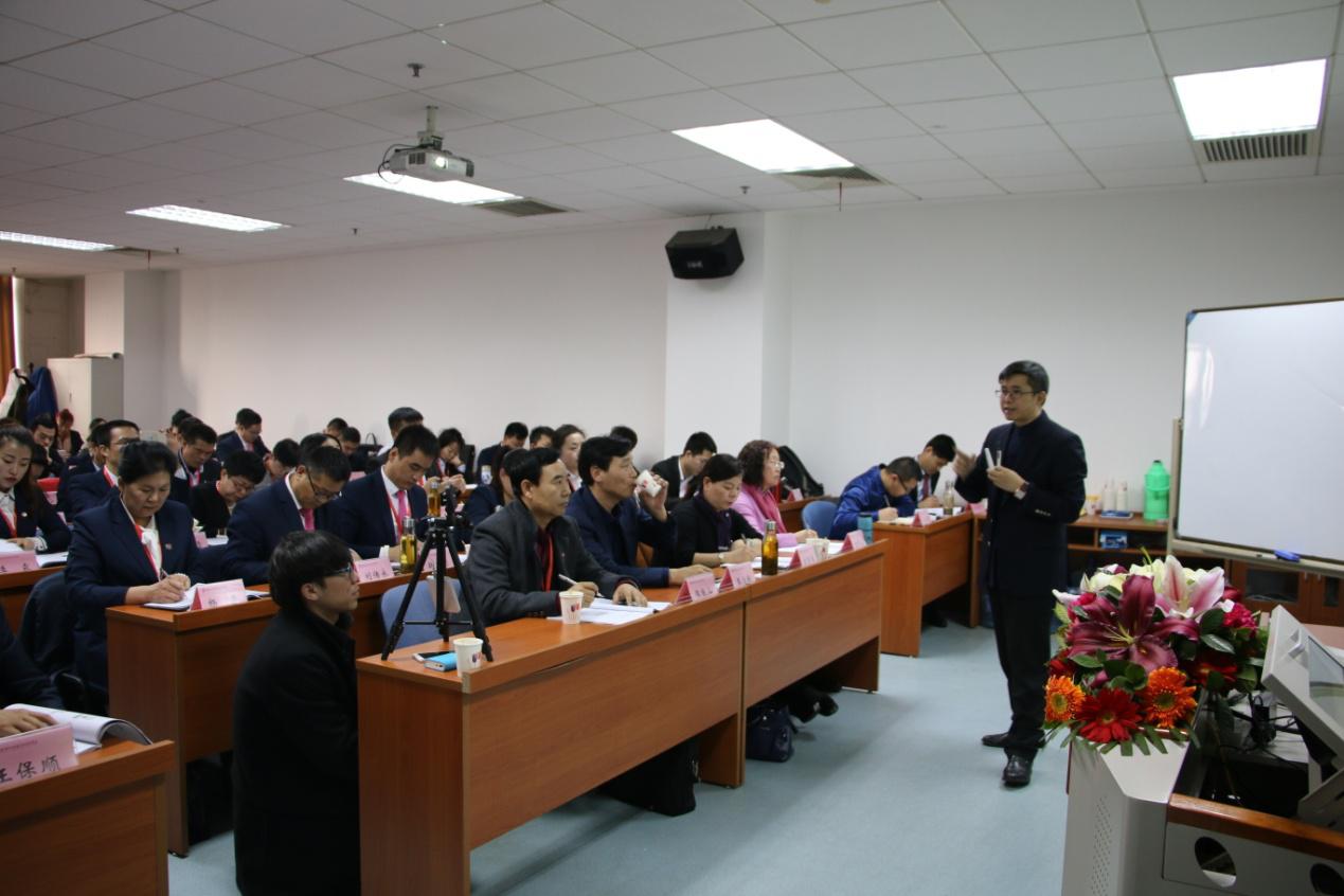 校企合作，产学结合，开启中国第一个新零售总裁班
