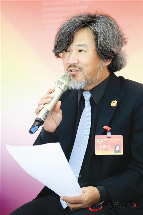 政协常委何思模教授受邀作客东莞报业全媒体“两会会客厅”