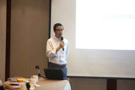 前Duolingo秦龙博士归国创业：情定K12个性化学习