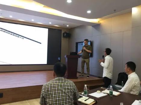 2017产业互联网CEO特训营导师培训 路演比拼！