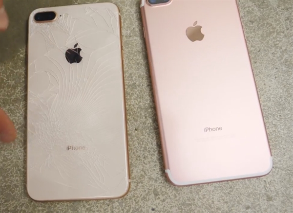 “玻璃心”iPhone 8最怕啥 不带手机壳就等着碎？