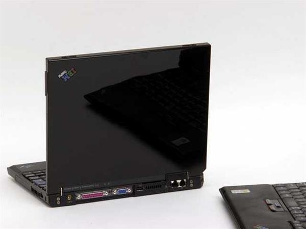 小黑粉必充信仰？ThinkPad 25周年版体验：兼顾情怀与现代