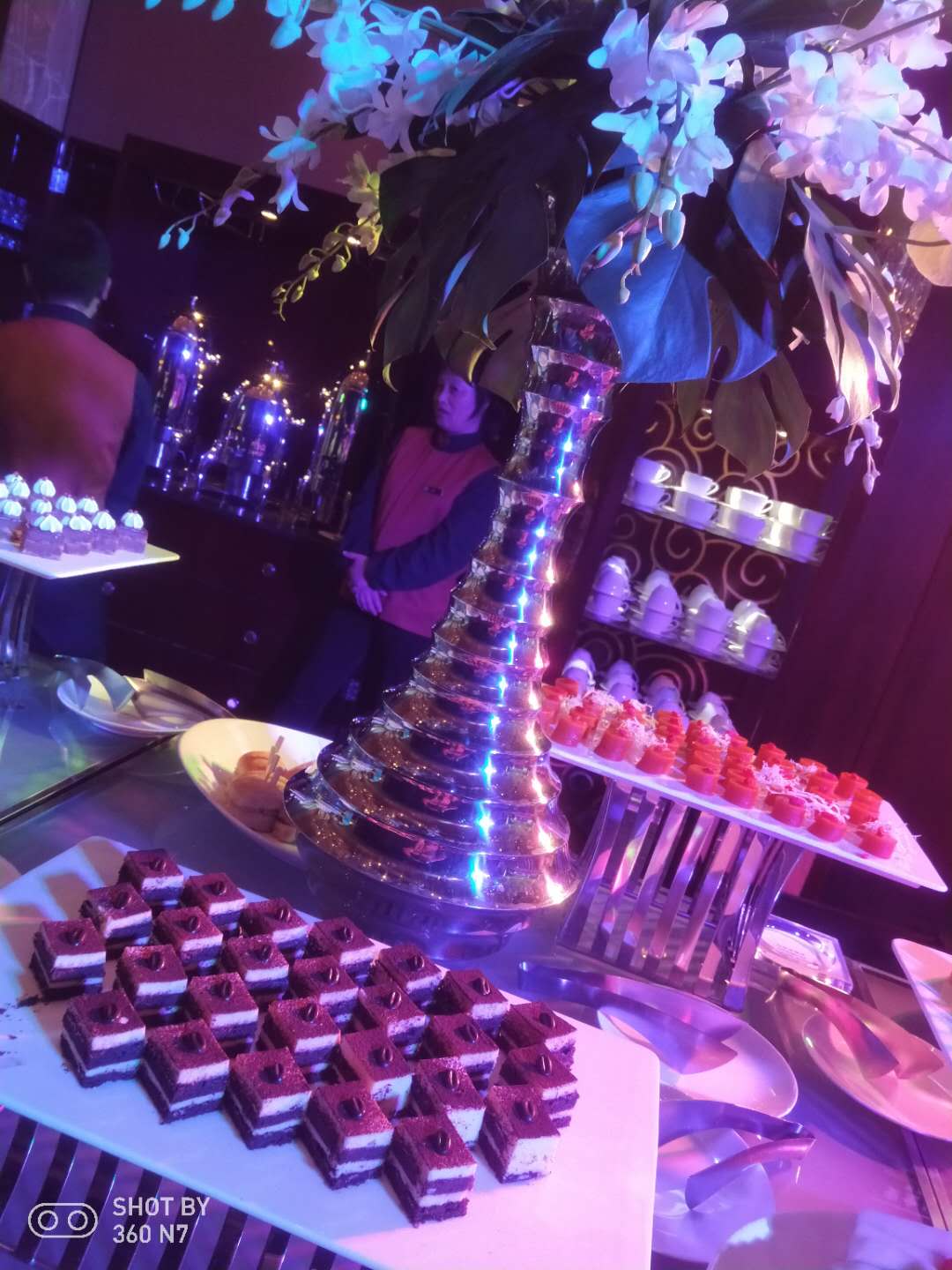 抗衡小米8SE的360手机N7 Pro 全面评测