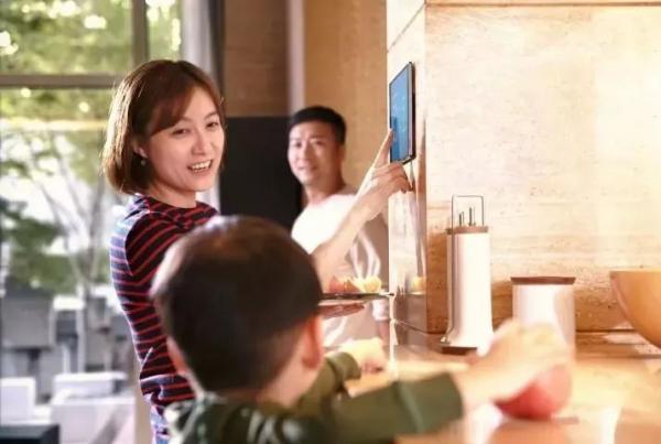 AI芯片需求猛增 半导体三巨头谁将称霸？