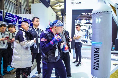 PADIPATA全球首款智能沙袋IWF 2019首日引爆现场