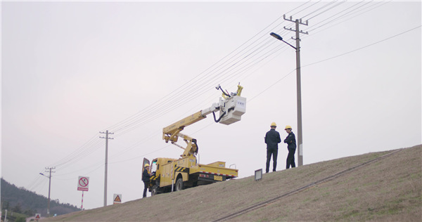 亿嘉和多款特种机器人闪耀南京软博会