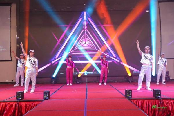 凝心聚力，携手远航--易驱电气十五周年！庆典隆重举行