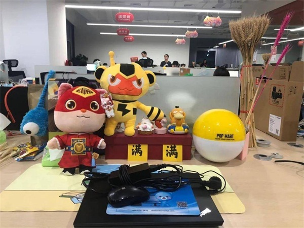 如何点燃孩子的学习热情？编程猫小火箭编程老师的教育服务太到位！