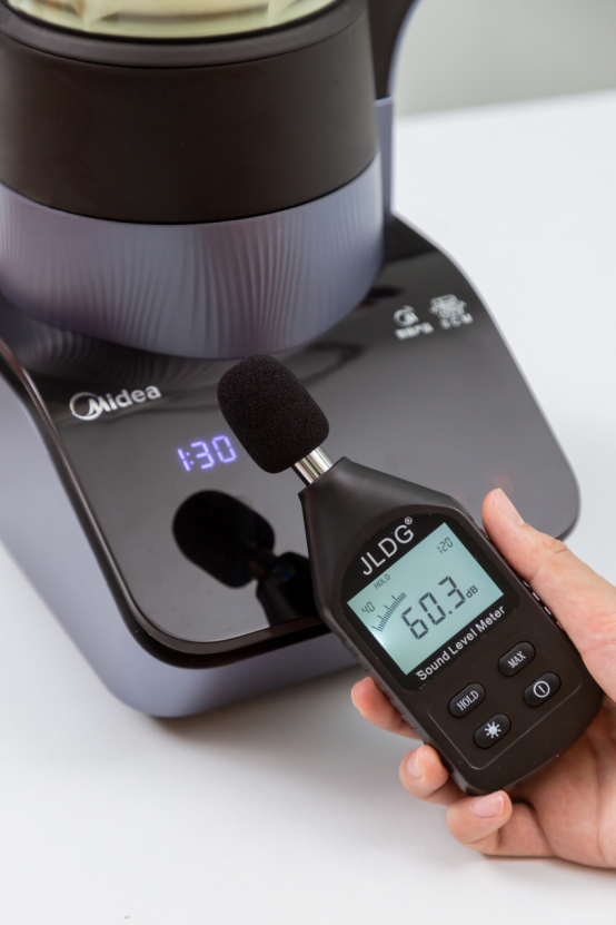 数字化烹饪时代,美的破壁机水洗系列成健康守护者