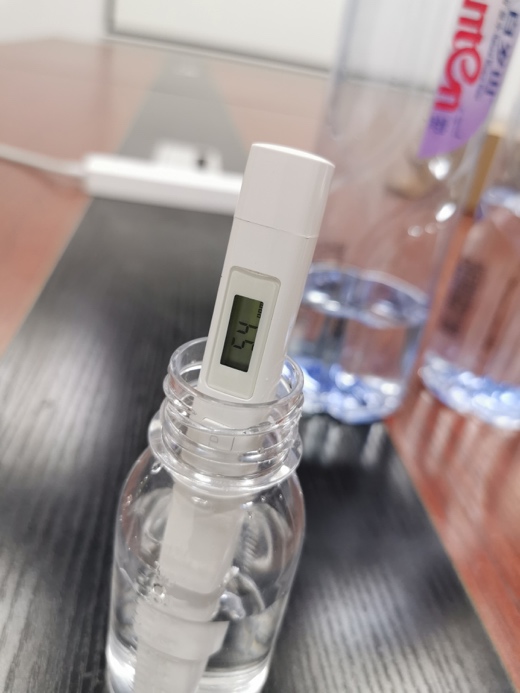 小米有品小恬VS氢子猫开箱测评 家用消毒液制作机大比拼