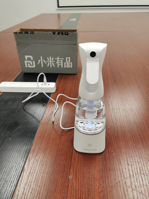 小米有品小恬VS氢子猫开箱测评 家用消毒液制作机大比拼