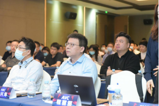 拥抱合作，开放共赢!——惠科显示器智造之路