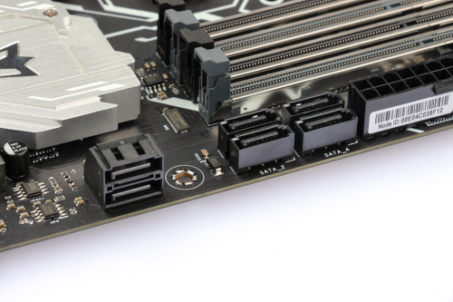 影驰 B460 GAMER评测 | 霸气铠甲，实力出击！