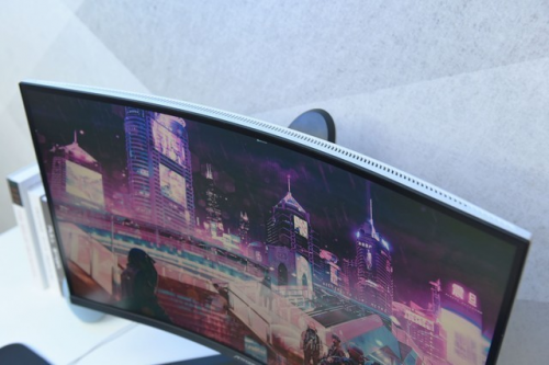 当电竞显示器遇上太空会擦出什么火花？蚂蚁电竞这次玩出了花样！