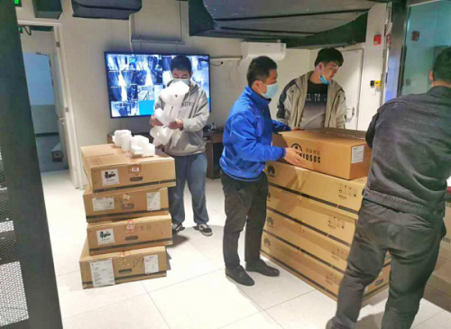 云烁IT服务带您走进真实机房搬迁现场，感受专业服务