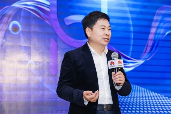 中伟宏信X先锋中国推出Hicar车机,获华为肯定