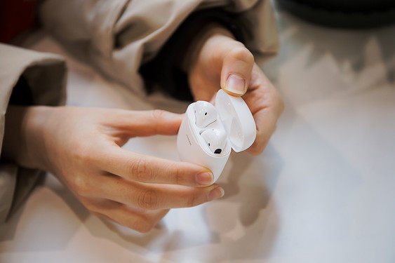 精致至极深度无感：机乐堂JR-T13真无线蓝牙耳机评测