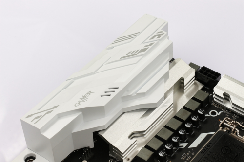 影驰 B460 GAMER评测 | 霸气铠甲，实力出击！