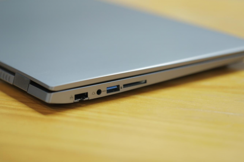 职场小白的第一款电脑，首选戴睿v40pro