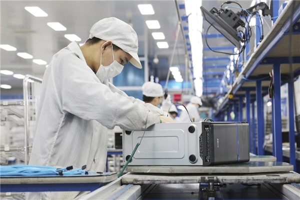 “科技创新+产业创新”融出新动能 超越公司以科技创新驱动企业高质量发展