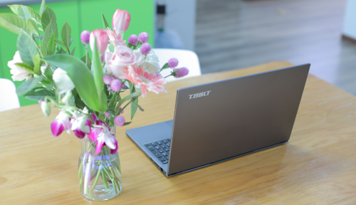 简约不简单，经济又强悍，这样的台电Tbolt 10 DG怎能不爱