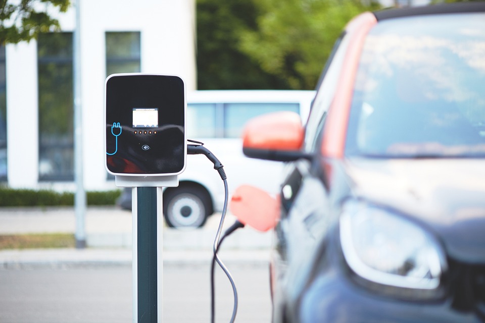 大联大世平集团推出基于onsemi产品的电动汽车（EV）充电桩方案