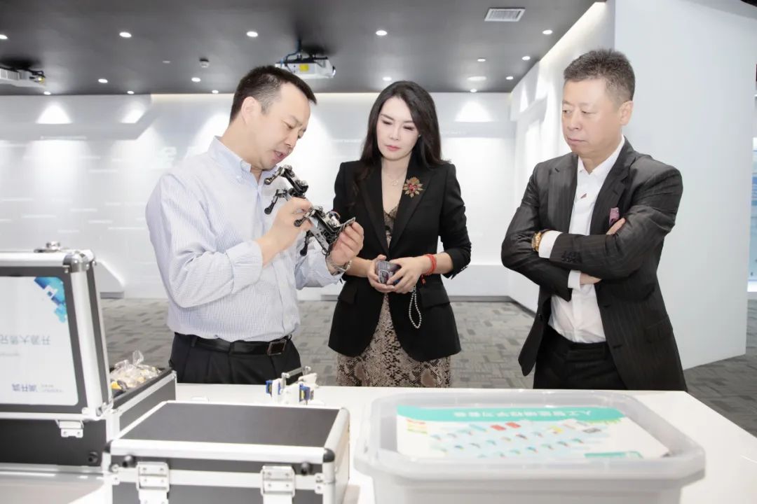 润和软件与享易科技达成战略合作，引领创新型智慧医院建设