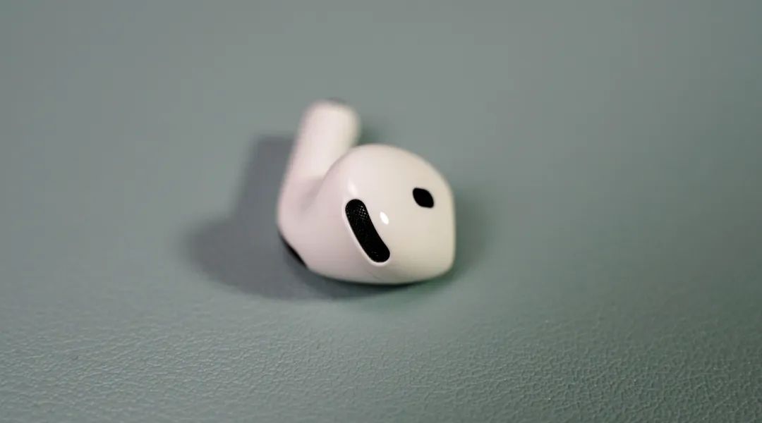 AirPods 4体验：降噪惊艳、音质狂升，苹果全场最佳！