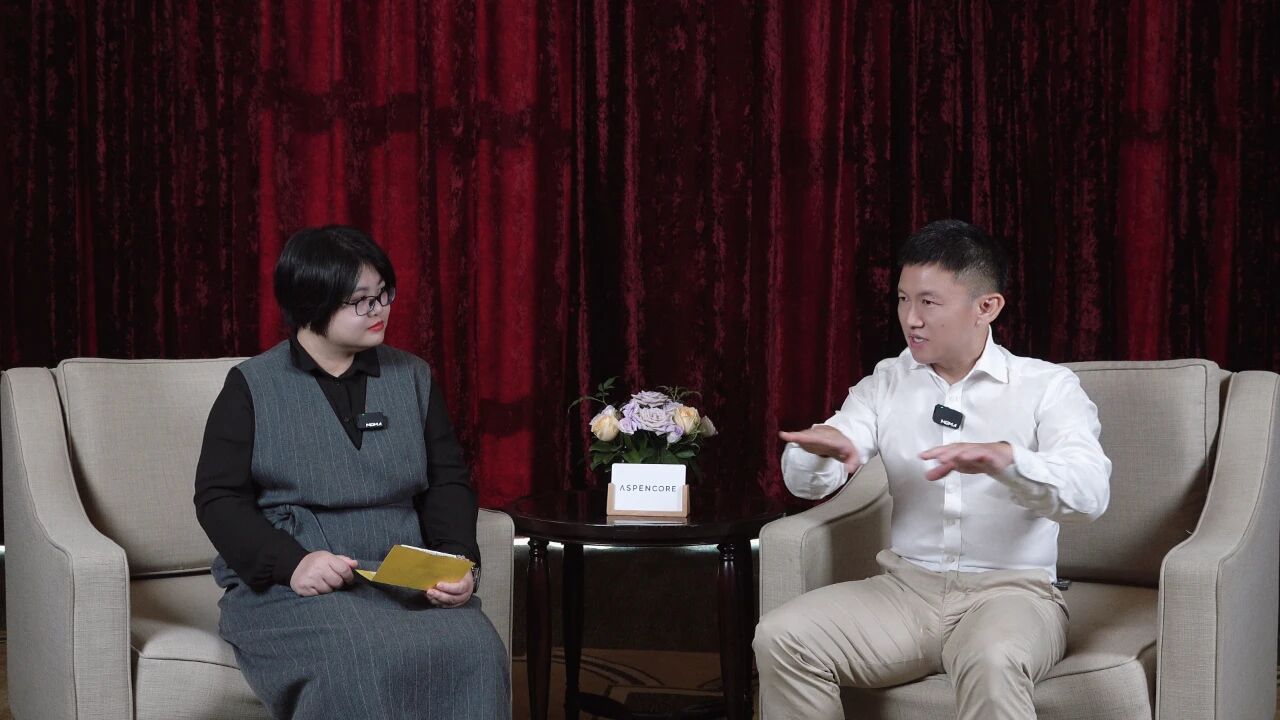 实力加冕!联创杰荣获2025年度全球电子元器件分销商卓越表现奖之年度优秀表现品牌分销商! 实力加冕!联创杰荣获2025年度全球电子元器件分销商卓越表现奖之年度优秀表现品牌分销商!