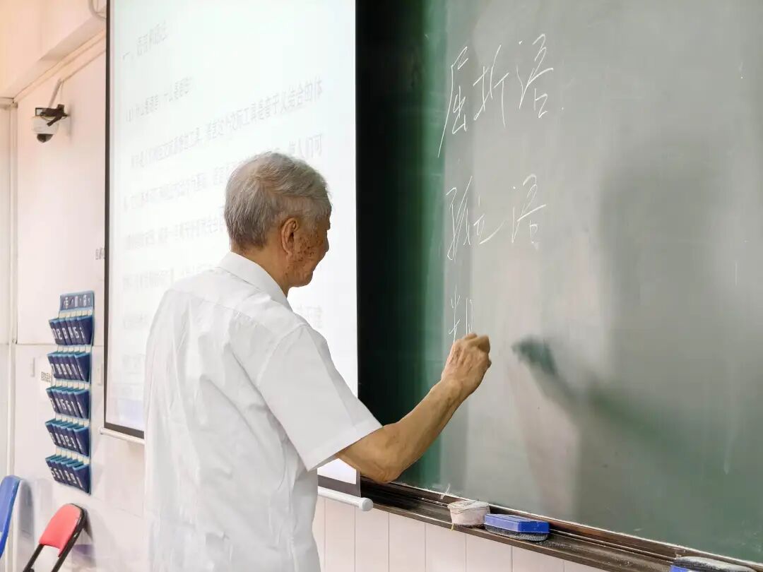 分数200-380?别愁!这所广州老牌学校,刚刚好! 分数200-380?别愁!这所广州老牌学校,刚刚好!