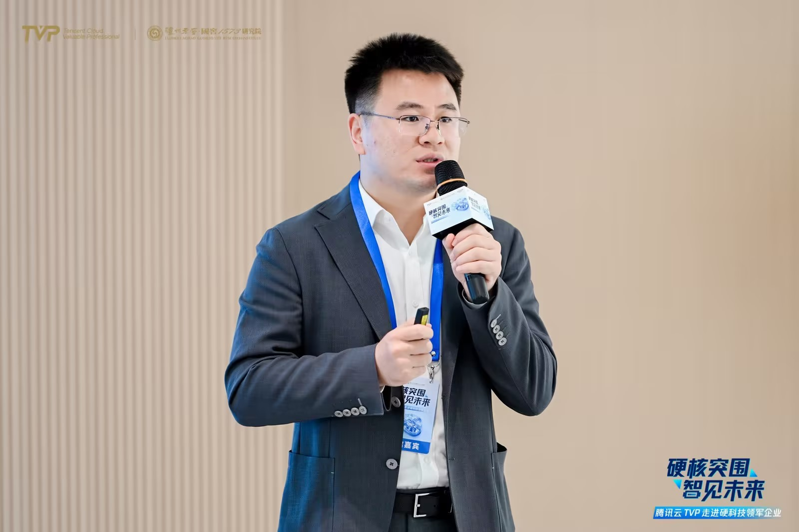 腾讯云TVP走进银河通用×NVIDIA×福田戴姆勒，解码AI驱动产业硬核突围之路